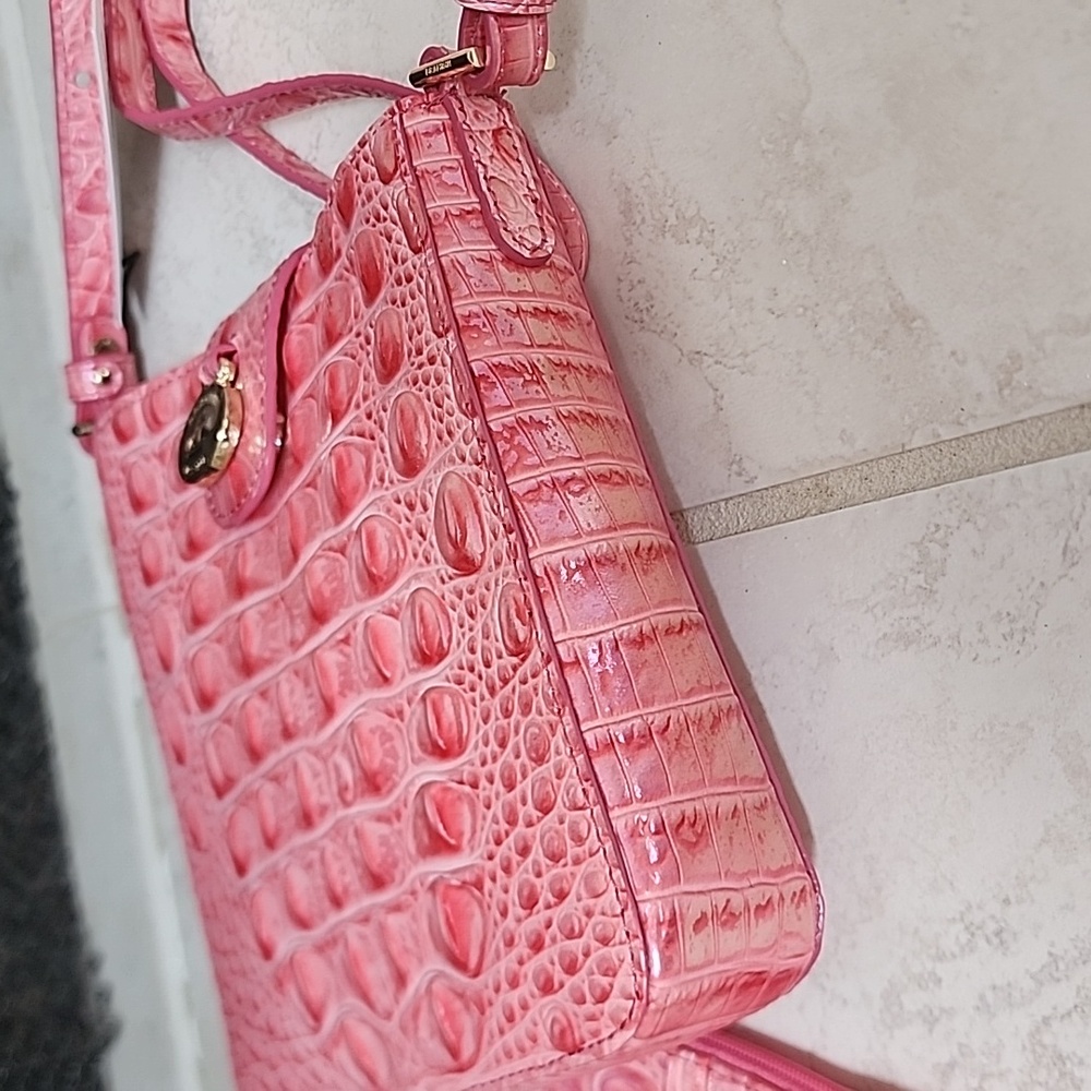 🩷 🩷 BRAHMIN Marley PINK PUNCH Crossbody & PINK PUNCH Credit Card Wallet 🩷 🩷 - Picture 8 of 11